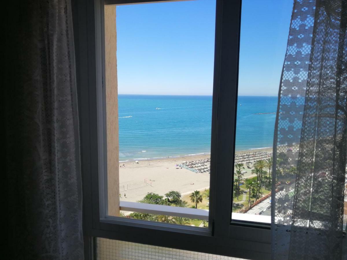 Puerto Marina - Primera Linea Lägenhet Benalmádena Exteriör bild
