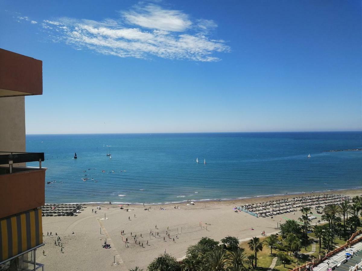 Puerto Marina - Primera Linea Lägenhet Benalmádena Exteriör bild